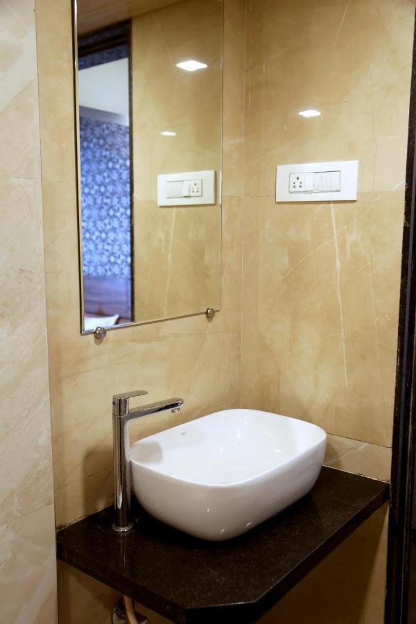 Hotel Sea Shore Νάβι Μουμπάι Εξωτερικό φωτογραφία